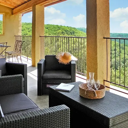 Maison 9 Ferienhaus Issirac